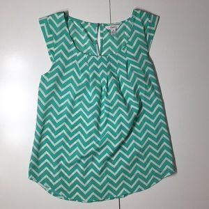 Candie’s mint green and white chevron top